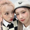 💝 Эмодзи «miyeon and yuqi» для Telegram