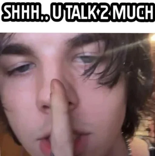 🌟 Стикер «mldr_user shit» для Telegram