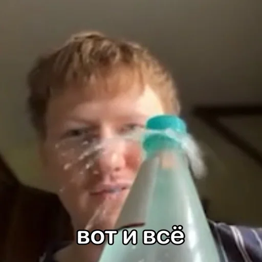 😭 Стикер «mmm khueta» для Telegram