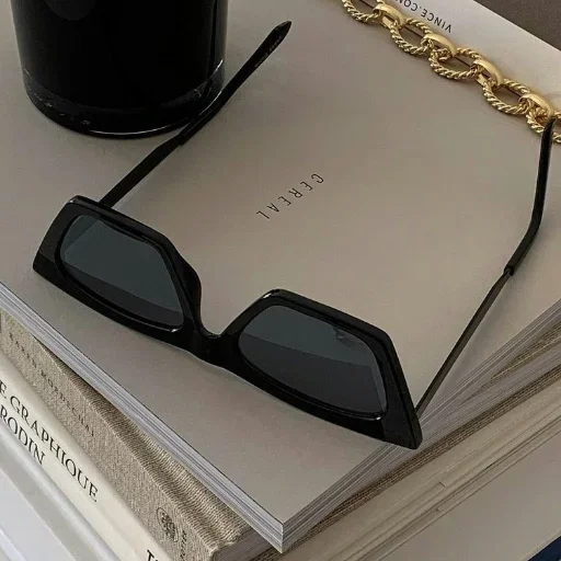 🕶 Стикер «Стикерпак» для Telegram