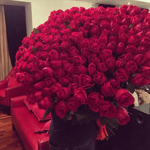 🌹 Стикер «Roses» для Telegram