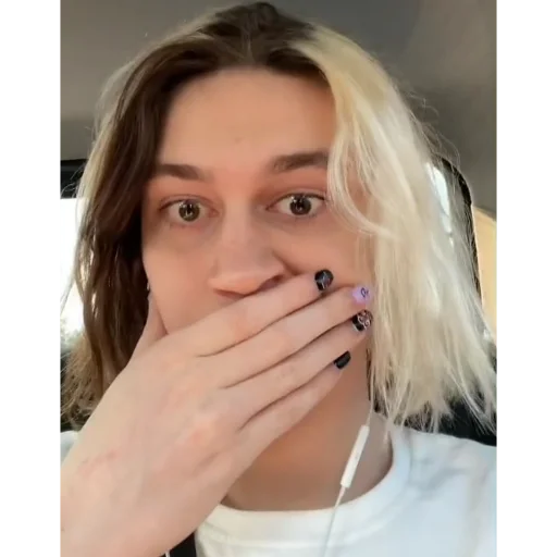 🤭 Стикер «молдавская муха 2» для Telegram