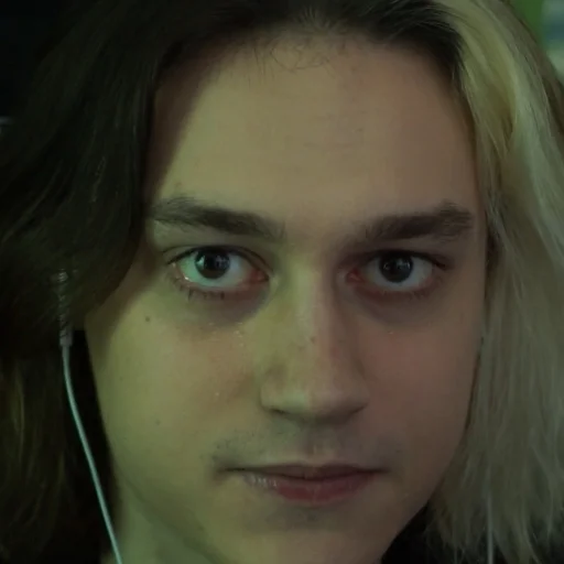 😐 Стикер «молдавская муха 2» для Telegram
