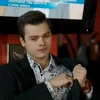 Стикер 15 🤩 Молодежка