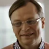 Стикер 12 🤩 Молодежка