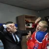 Стикер 25 Молодежка