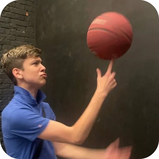 🏀 Стикер «Young Plato» для Telegram