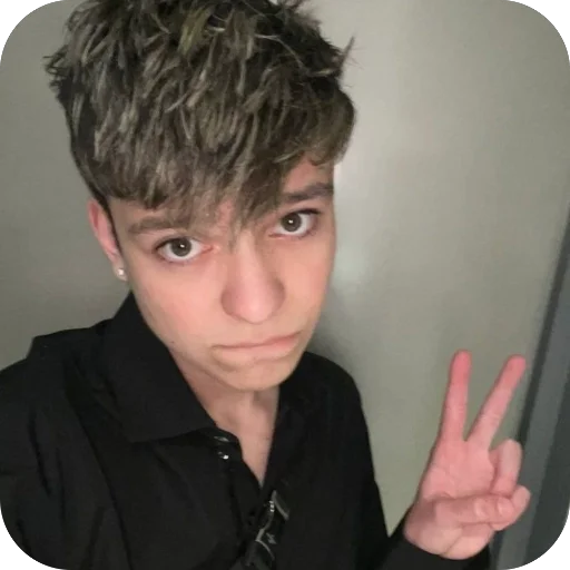 ✌️ Стикер «Young Plato» для Telegram