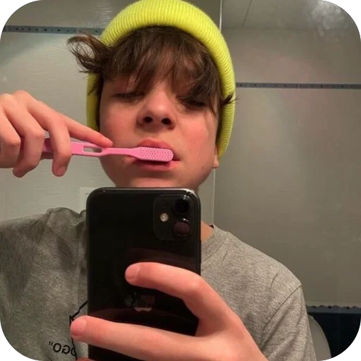 😒 Стикер «Young Plato» для Telegram