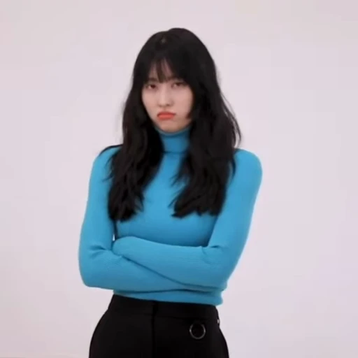😞 Стикер «MOMO» для Telegram