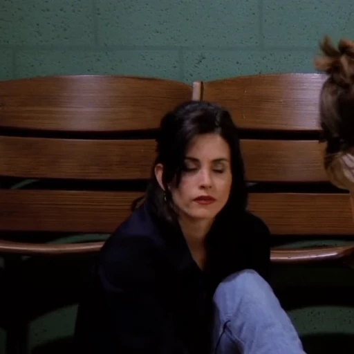 🫐 Стикер «Courteney Cox» для Telegram