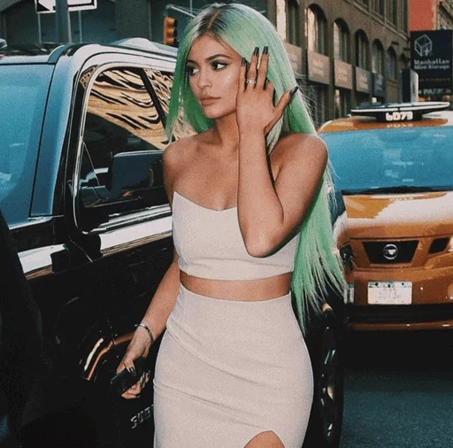 🌧 Стикер «BARBIES» для Telegram