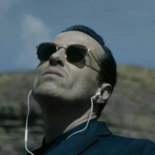 ♟ Стикер «Moriarty as Moriarty» для Telegram