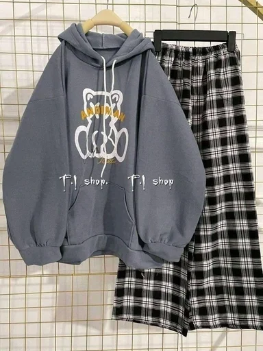 🌟 Стикер «Clothing» для Telegram