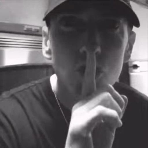 😏 Стикер «Eminem» для Telegram