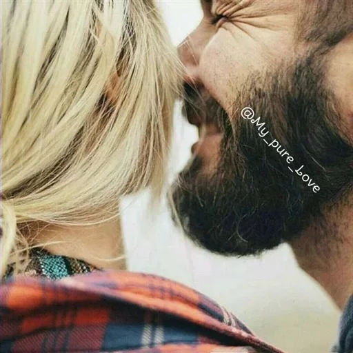 💋 Стикер «Chanell» для Telegram