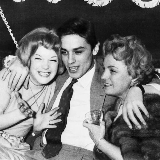 🥳 Стикер «Alain Delon» для Telegram