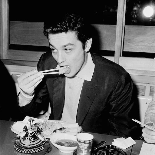 😋 Стикер «Alain Delon» для Telegram