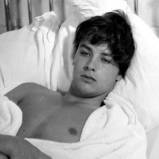 🛌 Стикер «Alain Delon» для Telegram