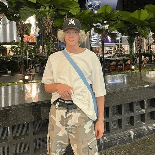 😊 Стикер «mybedolagi» для Telegram