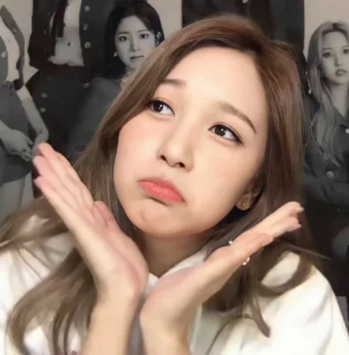 🌸 Стикер «myoui mina» для Telegram