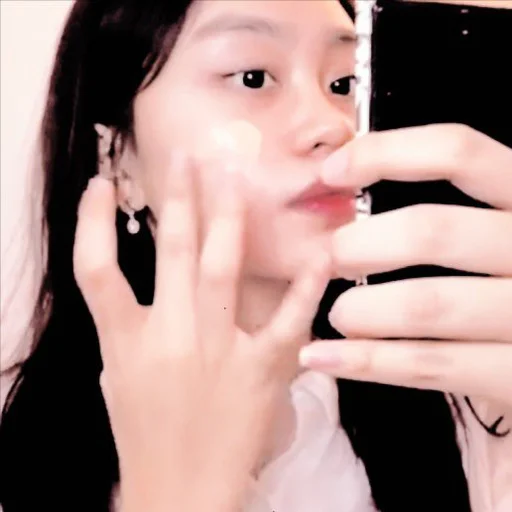 🎞 Стикер «Кон Сынен» для Telegram
