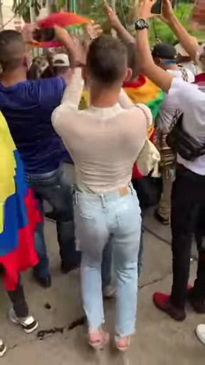 🍑 Стикер «Стикеры с животными» для Telegram