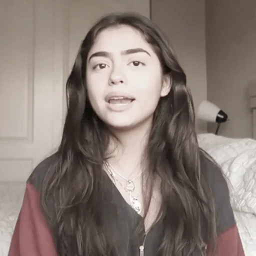 🍣 Стикер «Madison Beer» для Telegram