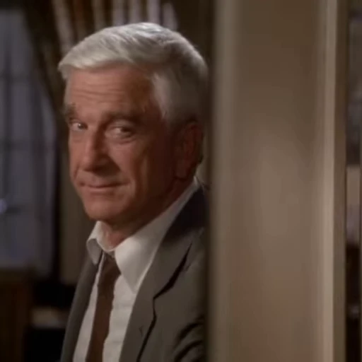 🙌 Стикер «Naked Gun» для Telegram