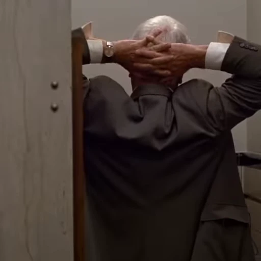 🚽 Стикер «Naked Gun» для Telegram