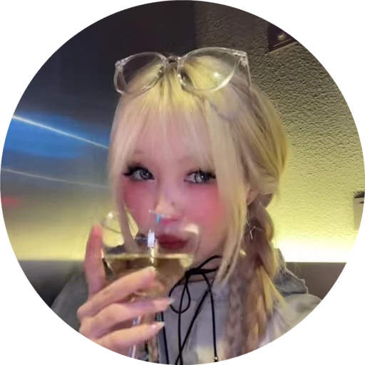 😳 Стикер «Nara Na Narah» для Telegram