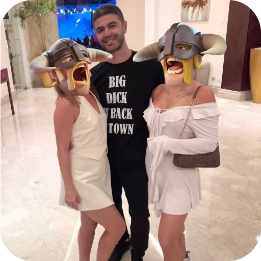 😎 Стикер «Narek Cr» для Telegram