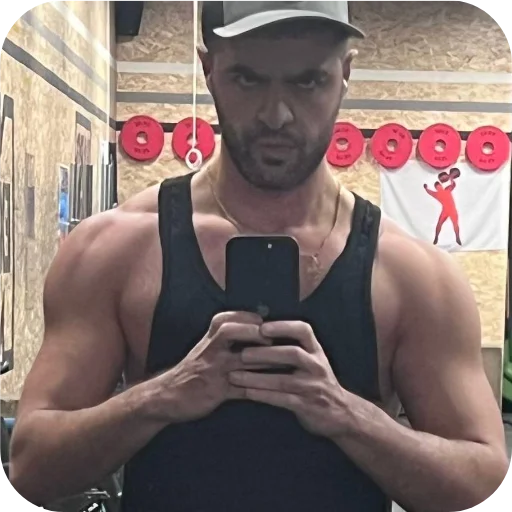 💪 Стикер «Narek Cr» для Telegram