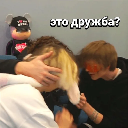 🤨 Стикер «неглотай» для Telegram