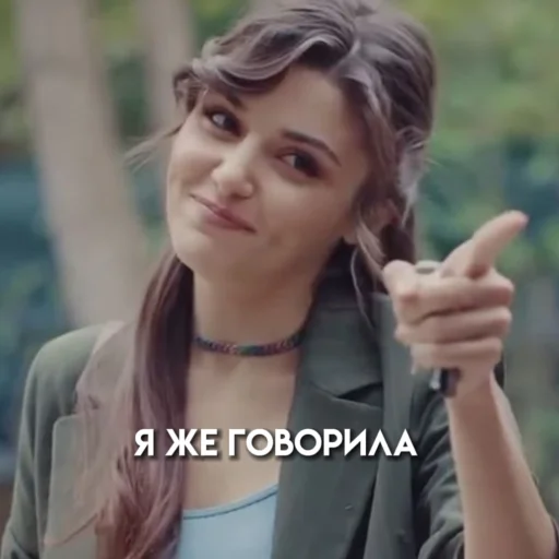 🤝 Стикер «Постучи себе по голове» для Telegram