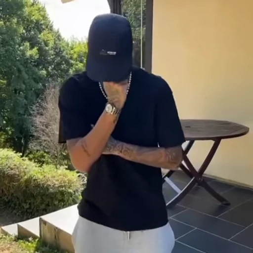 😐 Стикер «&;Neymar» для Telegram
