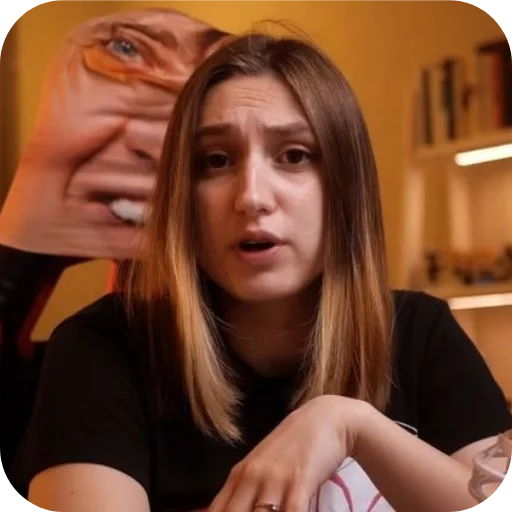 ❤ Стикер «Nika Karuso» для Telegram