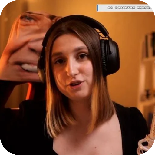 ❤ Стикер «Nika Karuso» для Telegram