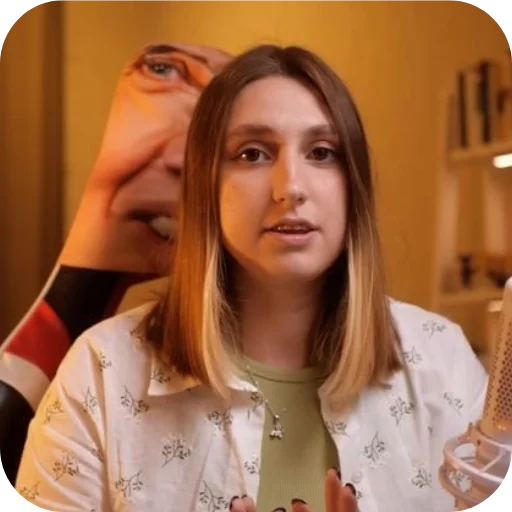 ❤ Стикер «Nika Karuso» для Telegram