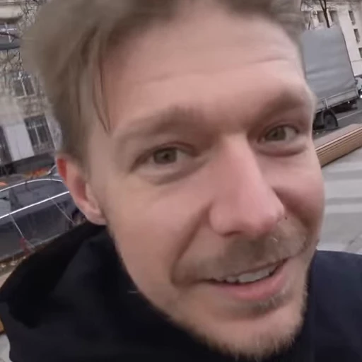 👁 Стикер «Nikita Efremov» для Telegram