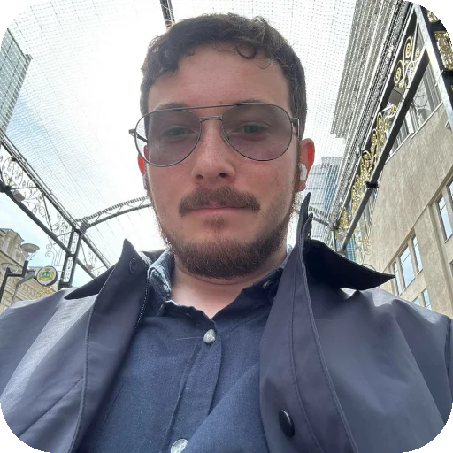 💇 Стикер «ADHH» для Telegram