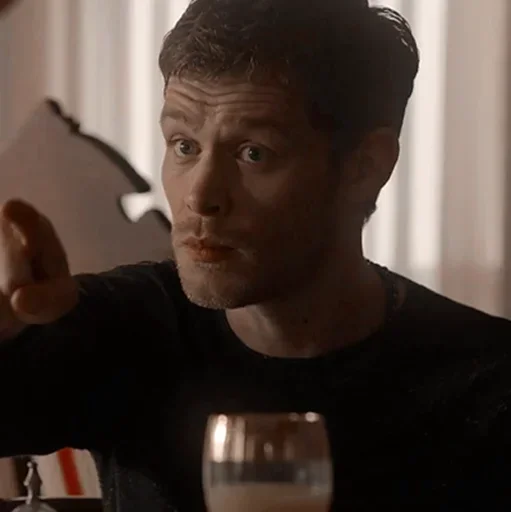 😐 Стикер «Niklaus Mikaelson» для Telegram