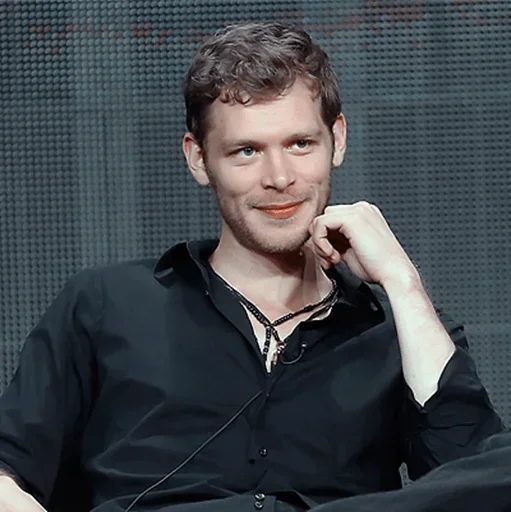 😐 Стикер «Niklaus Mikaelson» для Telegram