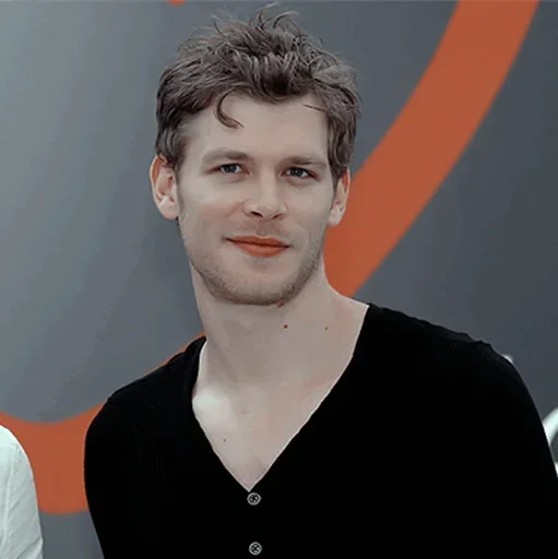 😐 Стикер «Niklaus Mikaelson» для Telegram