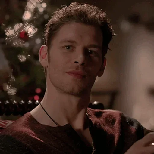 😐 Стикер «Niklaus Mikaelson» для Telegram