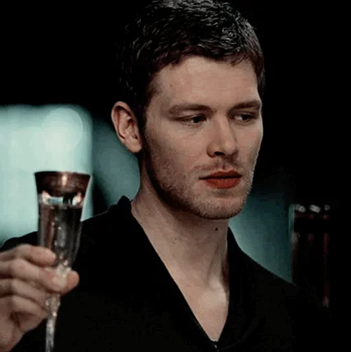 😐 Стикер «Niklaus Mikaelson» для Telegram