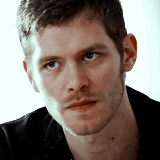 😐 Стикер «Niklaus Mikaelson» для Telegram