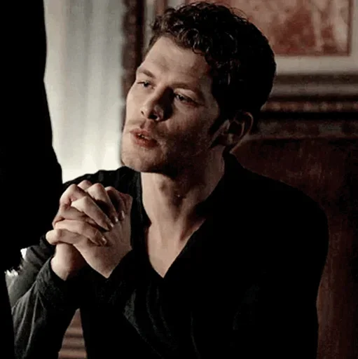 😐 Стикер «Niklaus Mikaelson» для Telegram