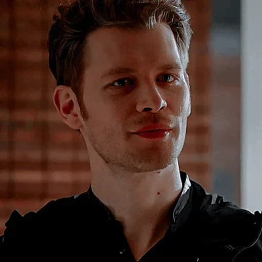 😐 Стикер «Niklaus Mikaelson» для Telegram