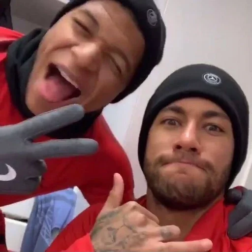 😝 Стикер «neymar and mbappe» для Telegram